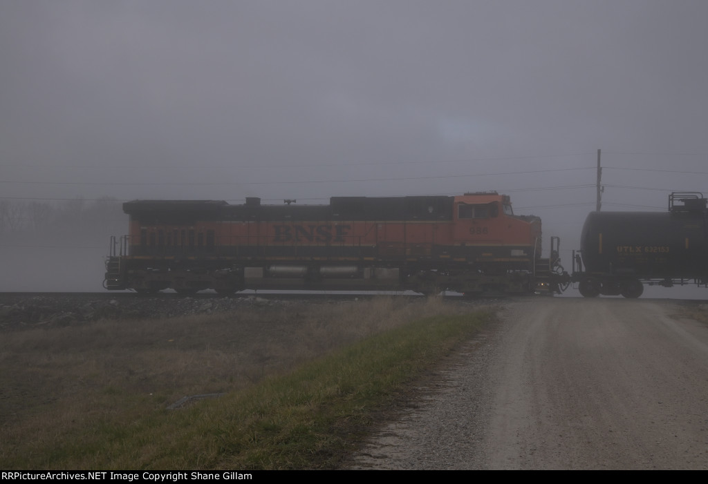 BNSF 986